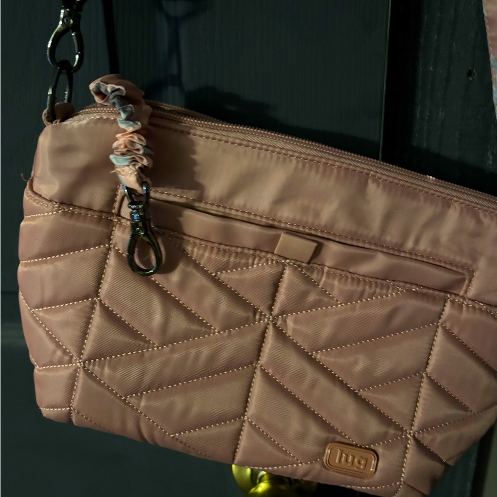 LUG crossbody 
Pink w: Camo strap and lining
New w/o tags